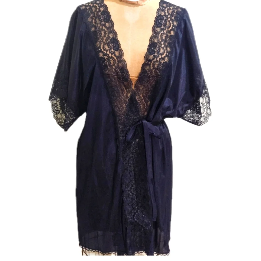 Vtg Short Black Lacy Robe